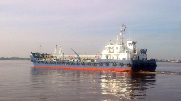 AKRA 60 – 1000KL SELF PROPELLED OIL BARGE - Image 4