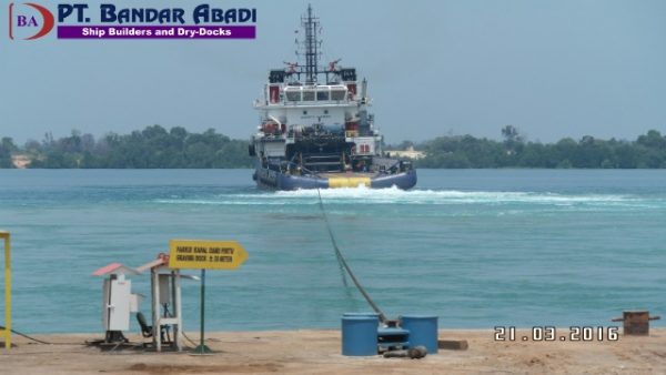 142 Tons Bollard Pull