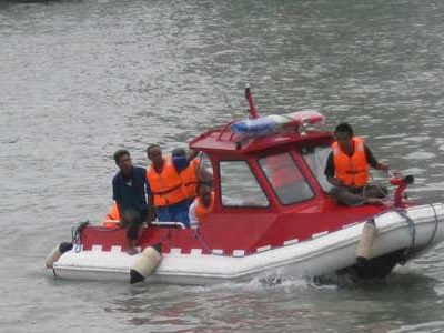 FIRE BOAT