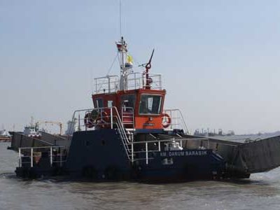 MARINE CLEANERS BOAT