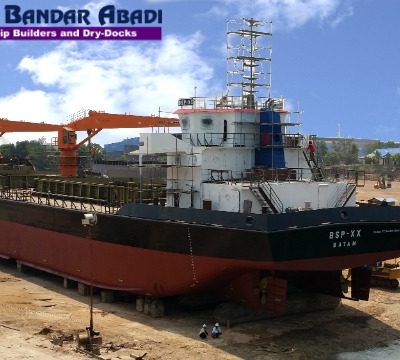 Cargo Ship with Cranes